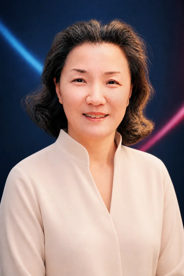 尹建辉 Wendy Yin